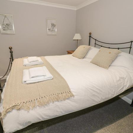5 Coley Lane Villa สแตฟฟอร์ด ภายนอก รูปภาพ